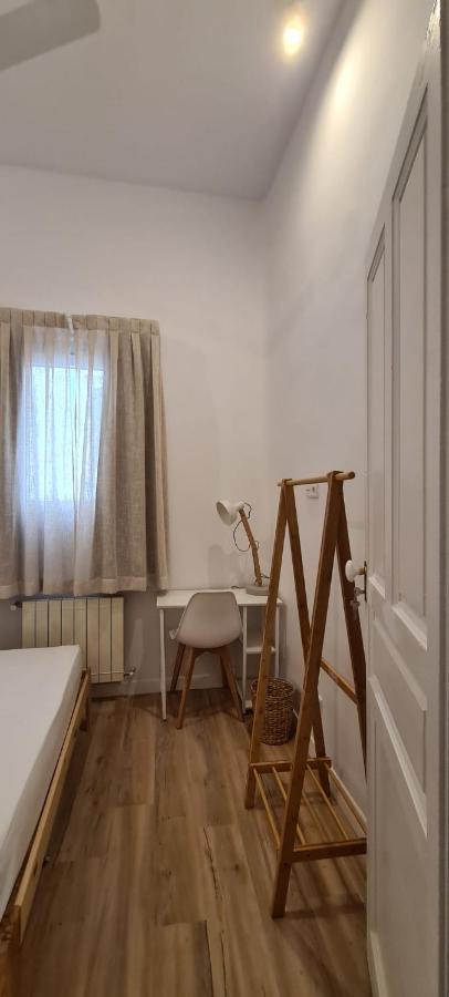 Hostal Andrea Sol มาดริด ภายนอก รูปภาพ